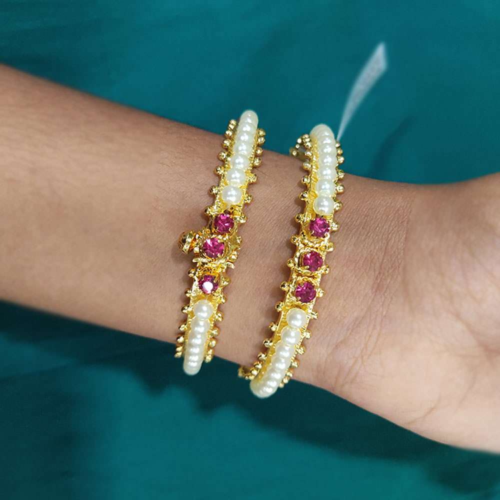 Bracelet and Bangle Etiquette 101: What To Do (And What Not To Do) –  Timeless Indian Jewelry | Aurus